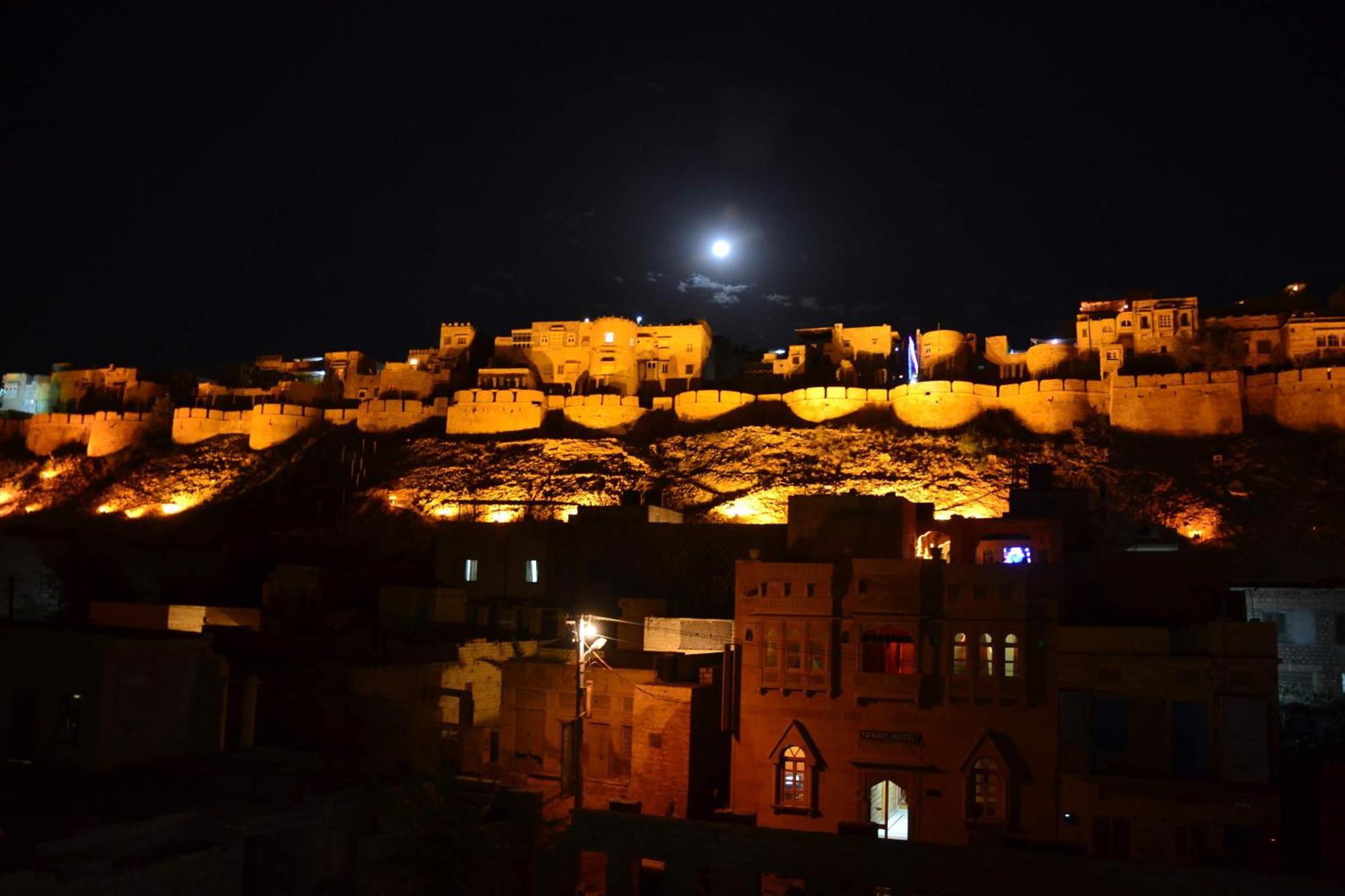 Hotel Oasis Haveli Jaisalmer (Adults Only) Zewnętrze zdjęcie