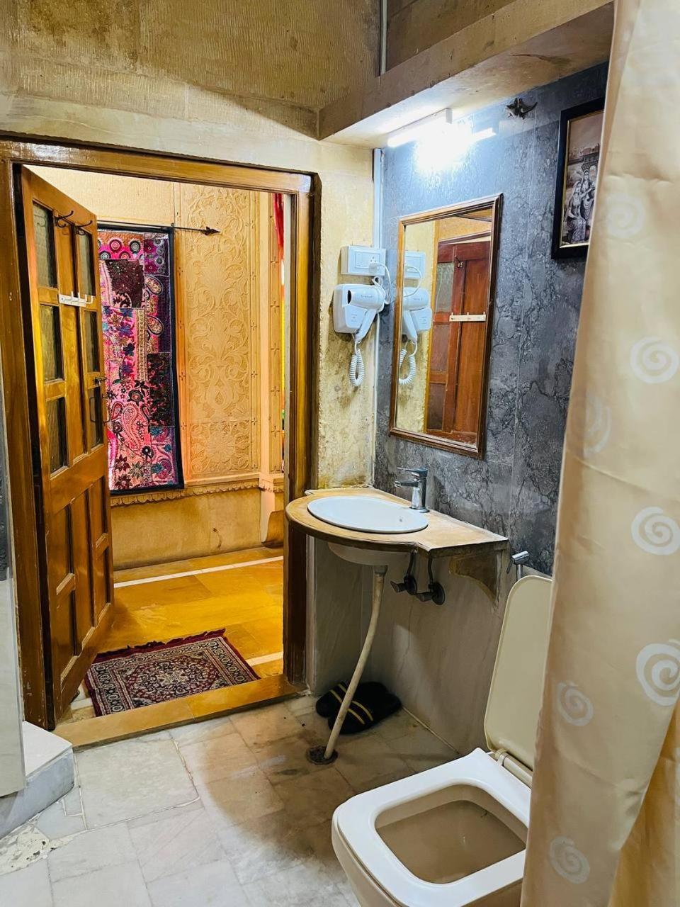 Hotel Oasis Haveli Jaisalmer (Adults Only) Zewnętrze zdjęcie
